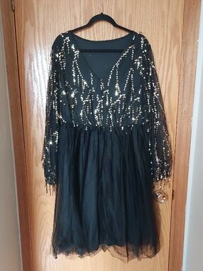 BloomChic Black Dress with Gold Sequins